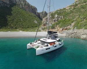 exclusive vip catamarans